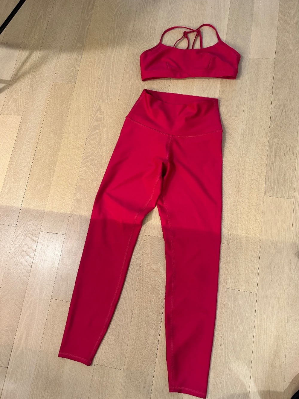 7/8 High-Waist Airlift Legging and Bra